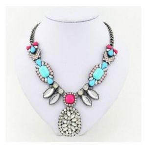 Statement necklace teal and hot pink!